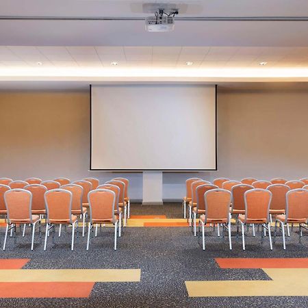 Park Inn By Radisson Iloilo Екстериор снимка