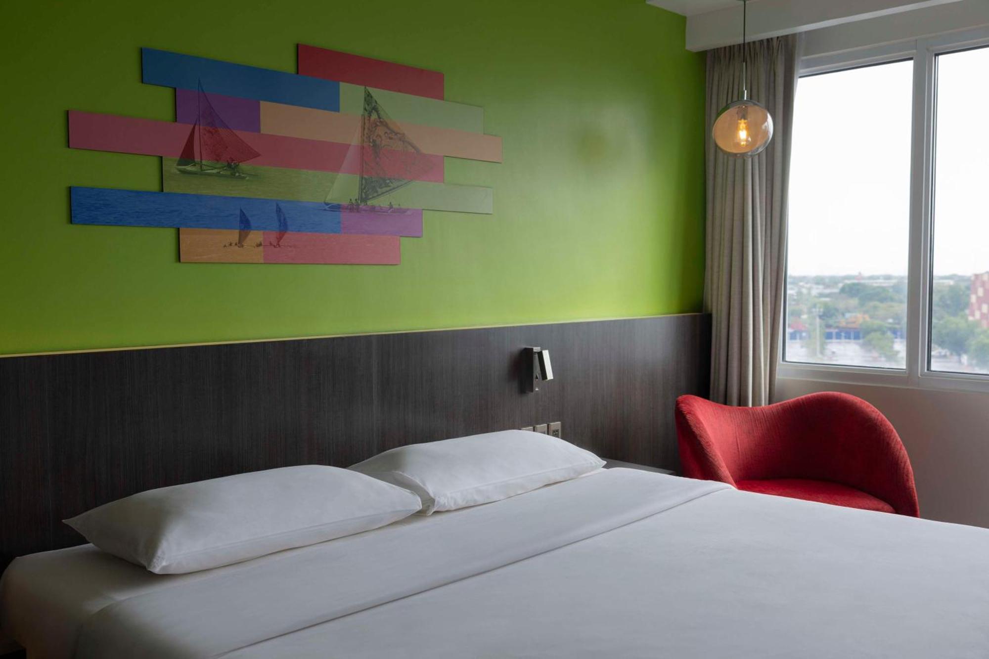 Park Inn By Radisson Iloilo Екстериор снимка